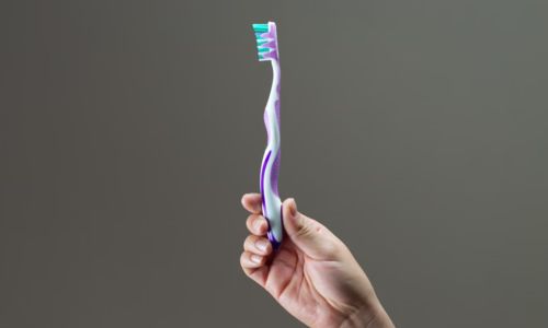 Top 3 Manual Toothbrushes Recommended to the Patients