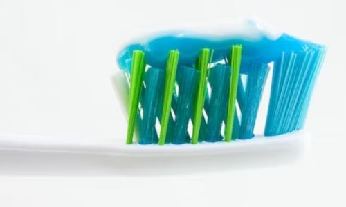 The Best And The Worst Toothpaste Ingredients